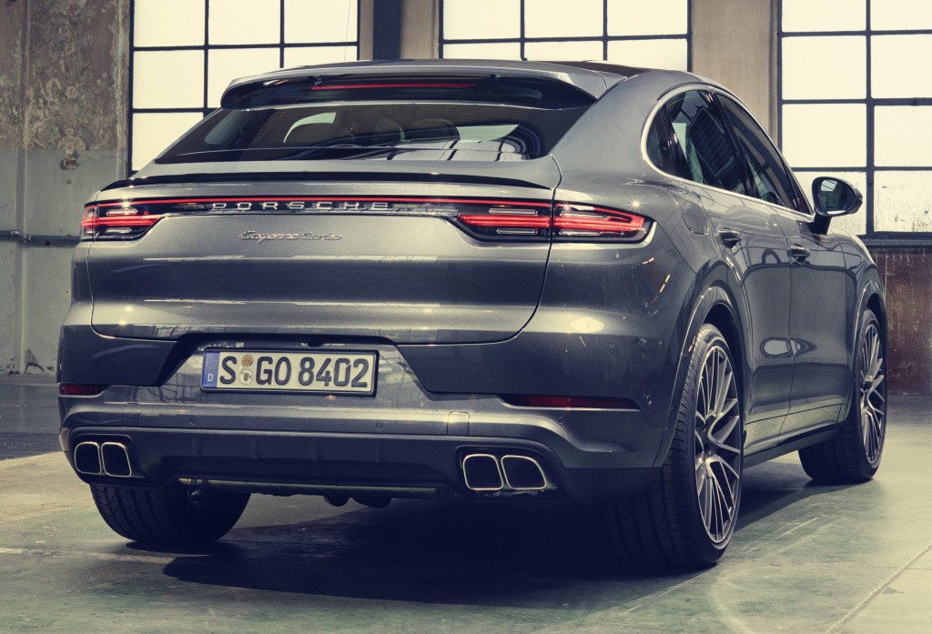 Porsche Cayenne Turbo Coupe photo 26