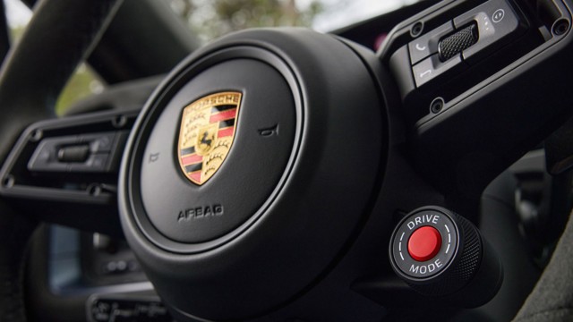Porsche Cayenne Turbo E-Hybrid Coupe foto 17