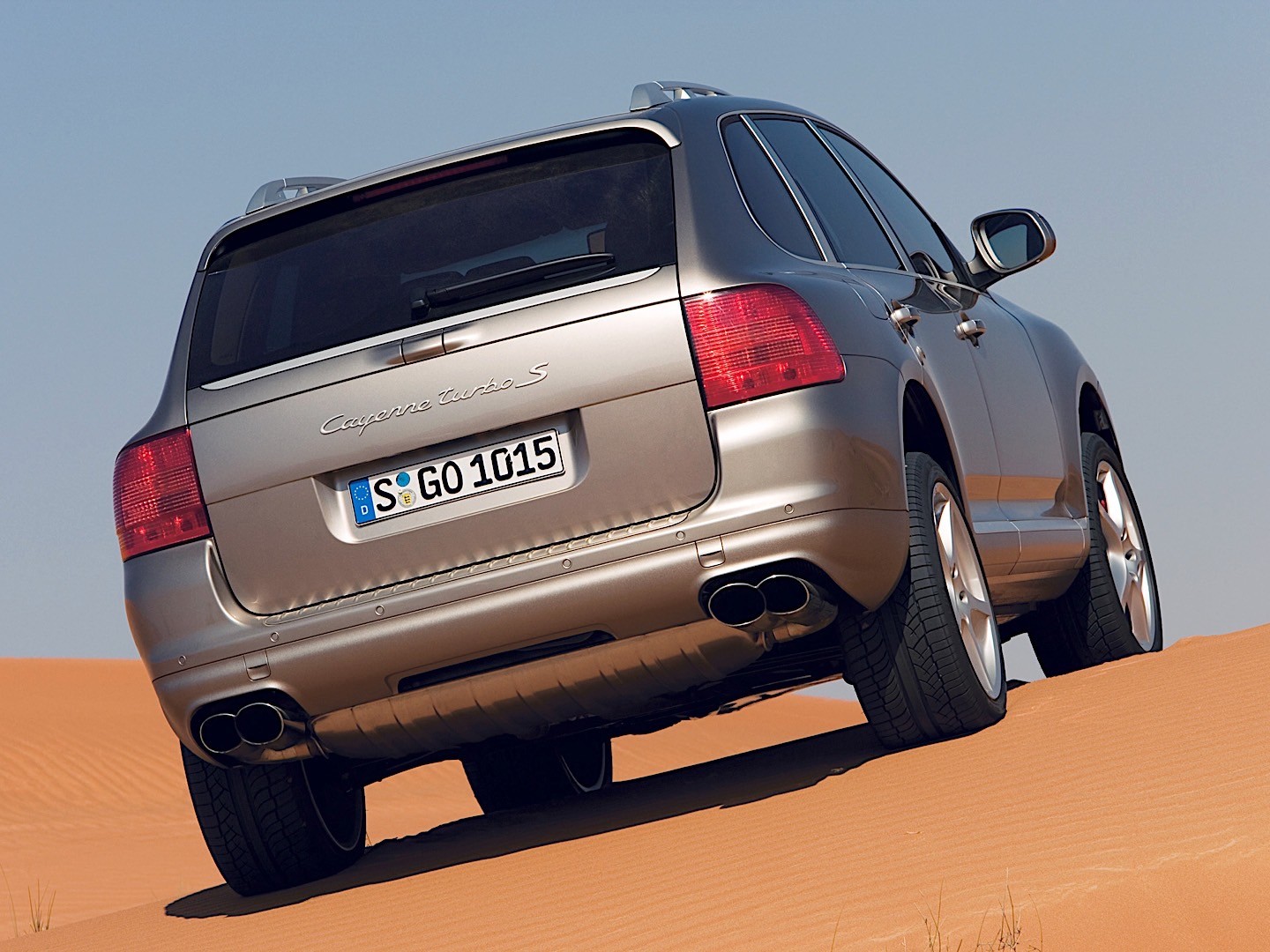 Porsche Cayenne Turbo S photo 12