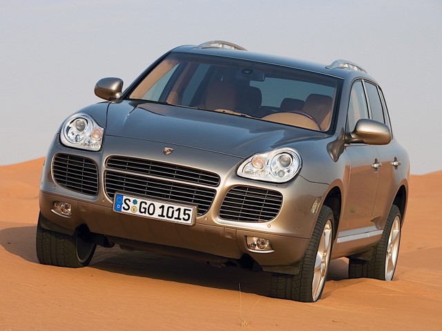 Porsche Cayenne Turbo S photo 15