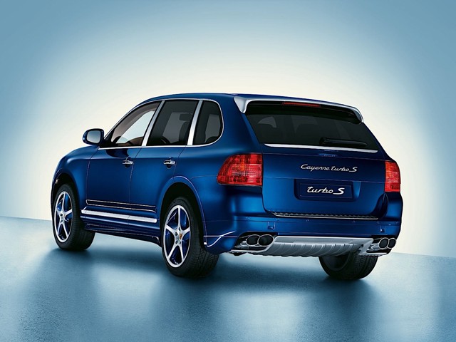 Porsche Cayenne Turbo S photo 19