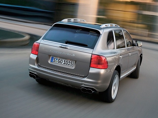 Porsche Cayenne Turbo S photo 20