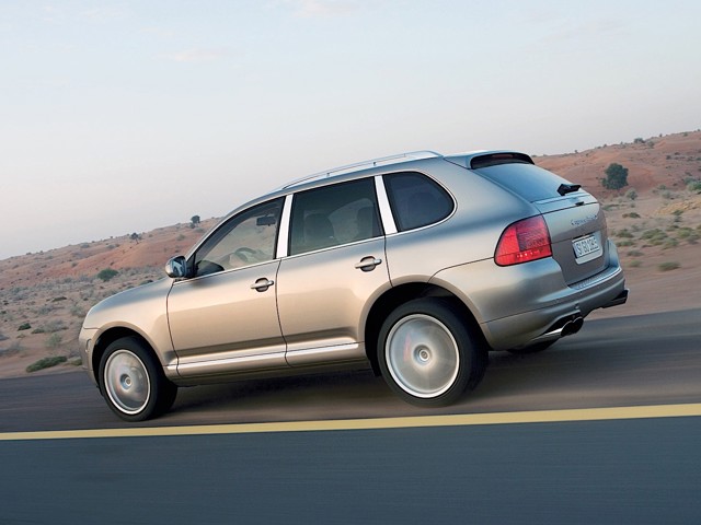 Porsche Cayenne Turbo S photo 21