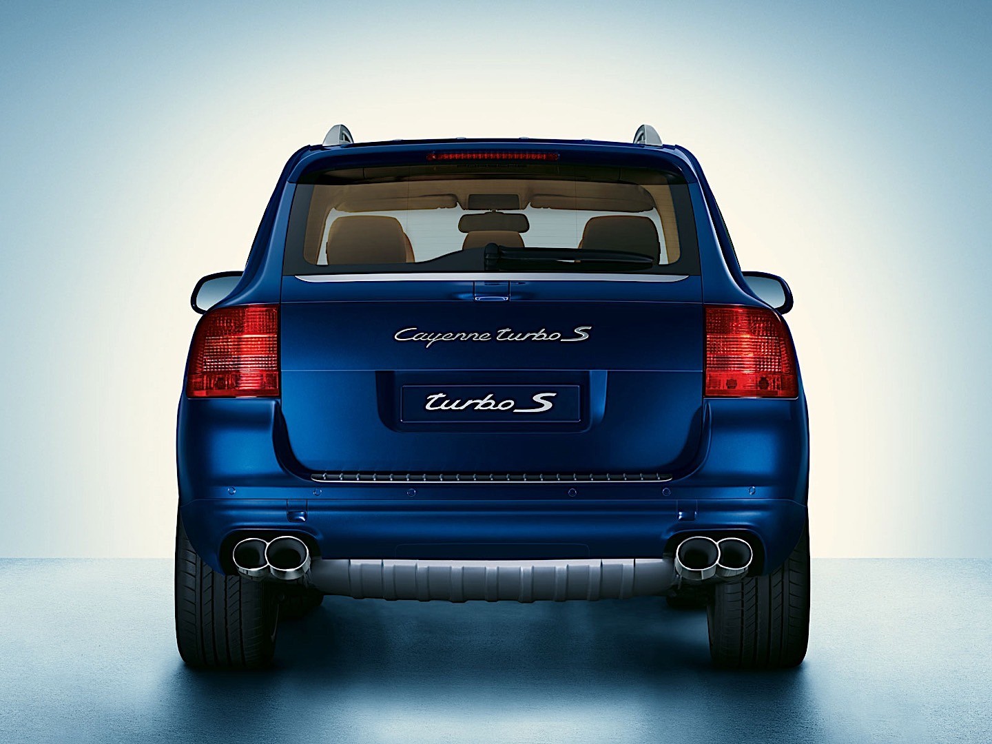 Porsche Cayenne Turbo S photo 25