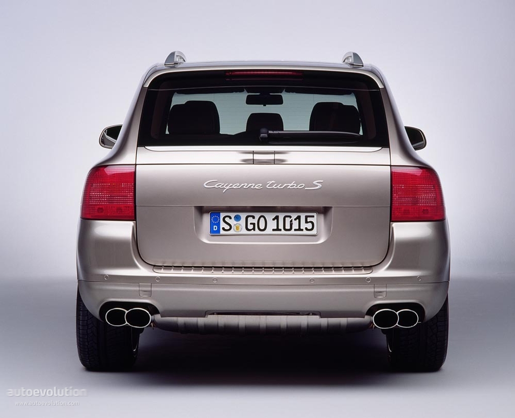 Porsche Cayenne Turbo S photo 9