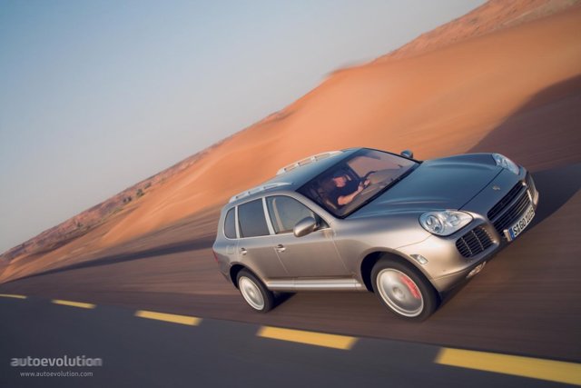 Porsche Cayenne Turbo S photo 4