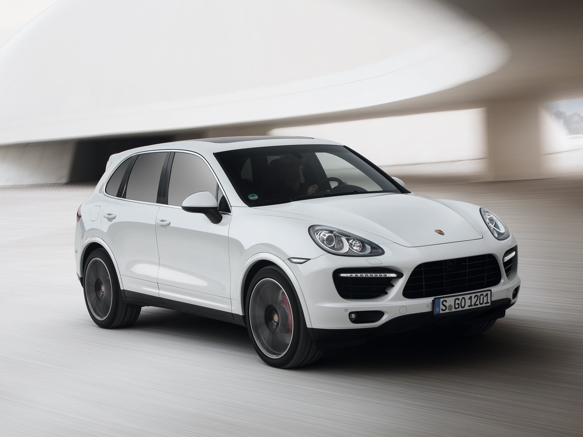 Porsche Cayenne Turbo S photo 20