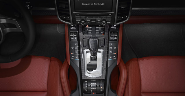 Porsche Cayenne Turbo S photo 24