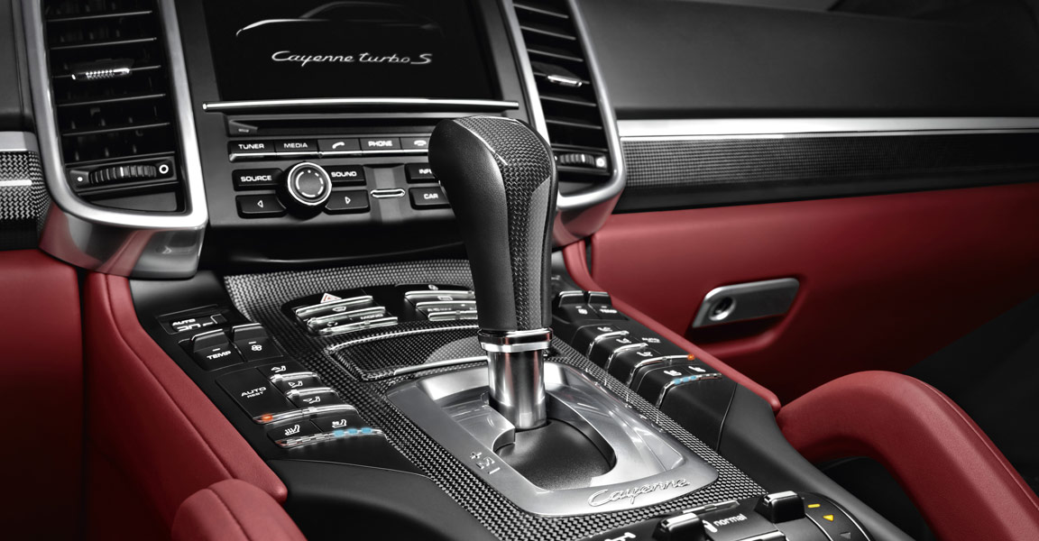 Porsche Cayenne Turbo S photo 25
