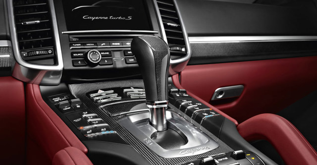 Porsche Cayenne Turbo S photo 25