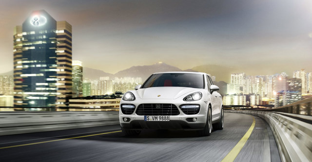 Porsche Cayenne Turbo S photo 4