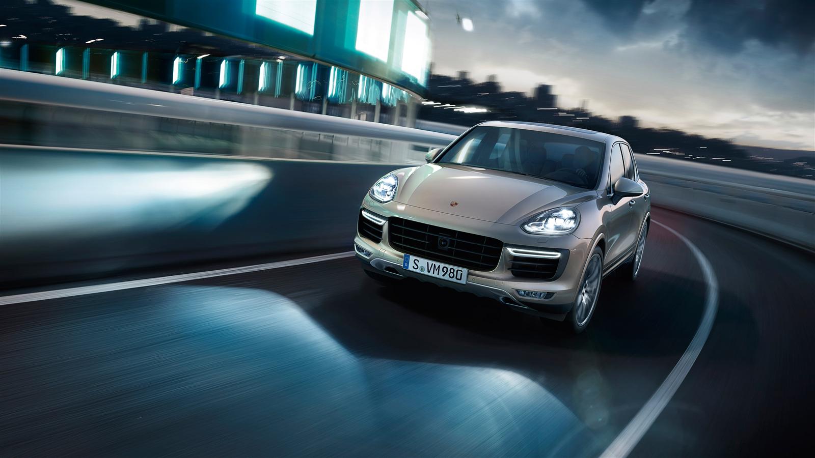Porsche Cayenne Turbo photo 8