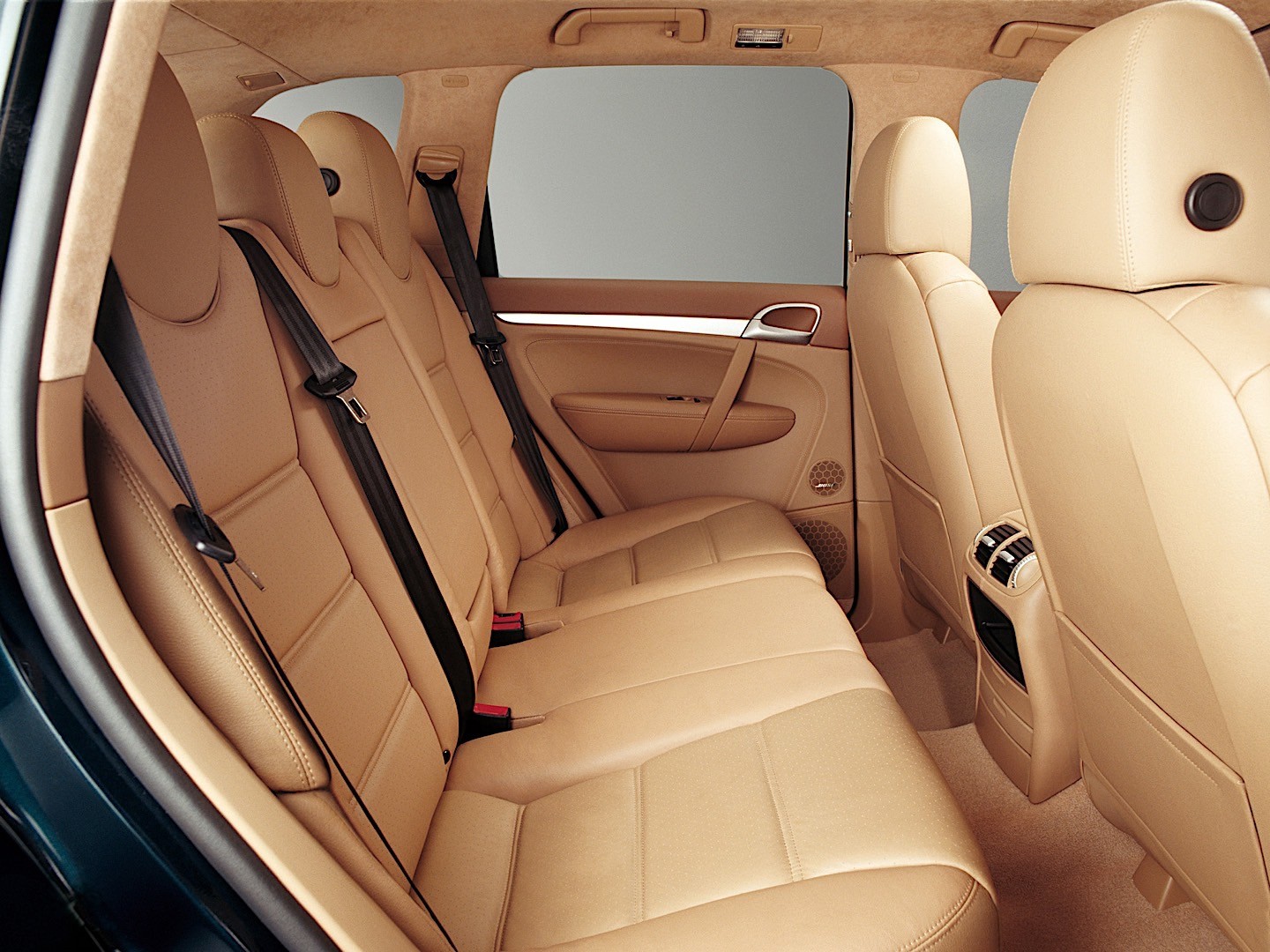 Porsche Cayenne Turbo photo 43