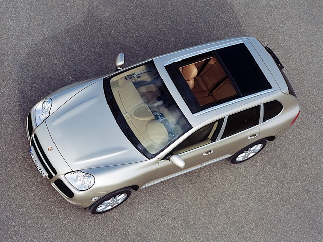 Porsche Cayenne Turbo foto 12