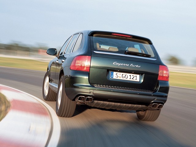 Porsche Cayenne Turbo foto 31