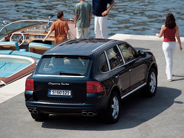 Porsche Cayenne Turbo foto 36