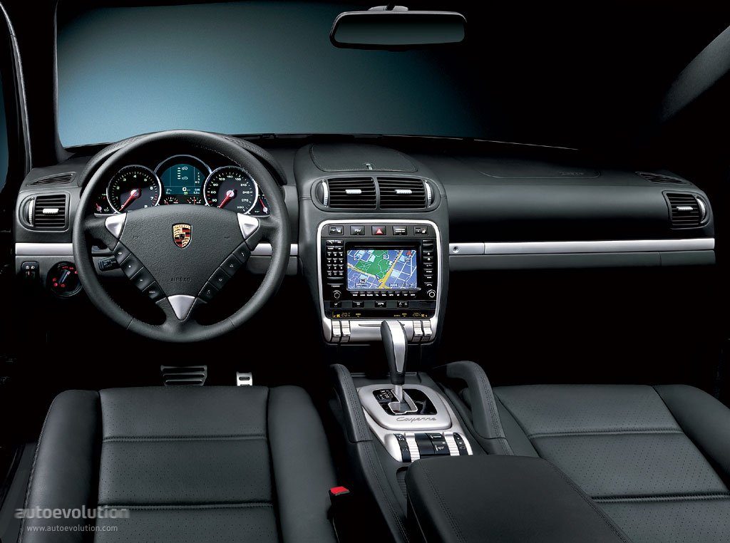 Porsche Cayenne Turbo photo 37