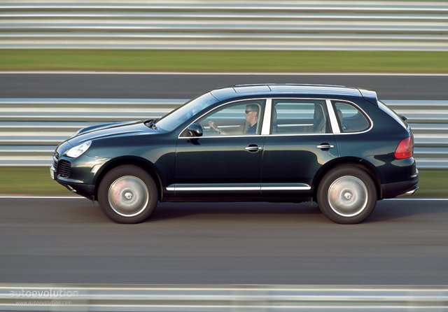 Porsche Cayenne Turbo foto 3
