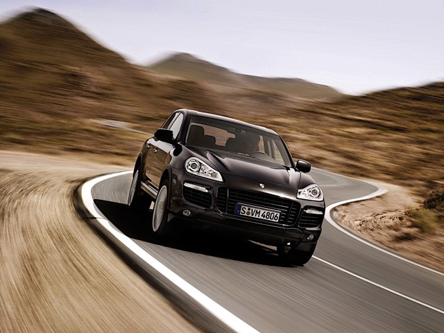 Porsche Cayenne Turbo Foto 16