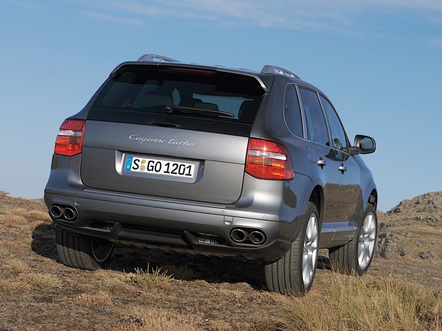 Porsche Cayenne Turbo Foto 17