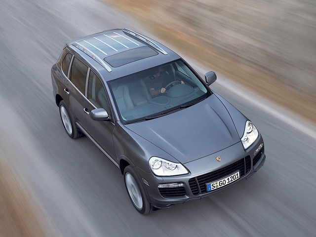 Porsche Cayenne Turbo Foto 26