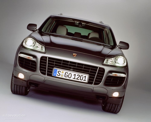 Porsche Cayenne Turbo Foto 1