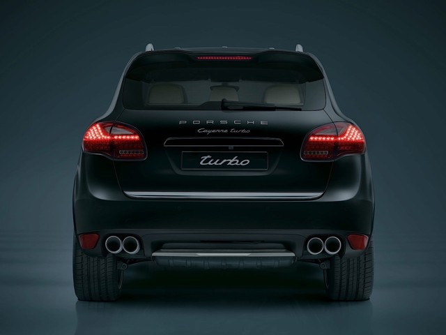Porsche Cayenne Turbo Foto 16