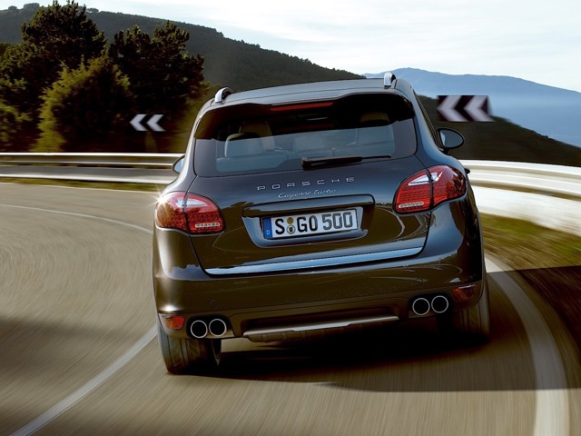 Porsche Cayenne Turbo Foto 25