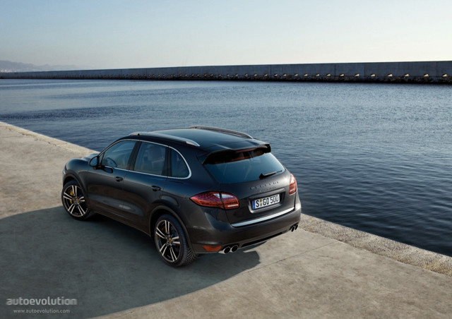 Porsche Cayenne Turbo Foto 2