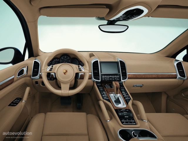 Porsche Cayenne Turbo Foto 30