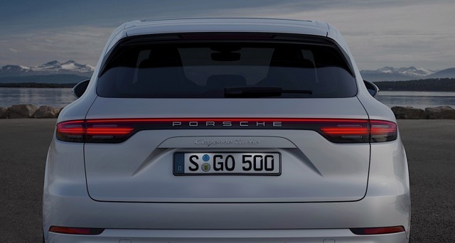Porsche Cayenne Turbo photo 9