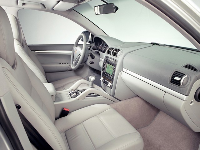 Porsche Cayenne Foto 49