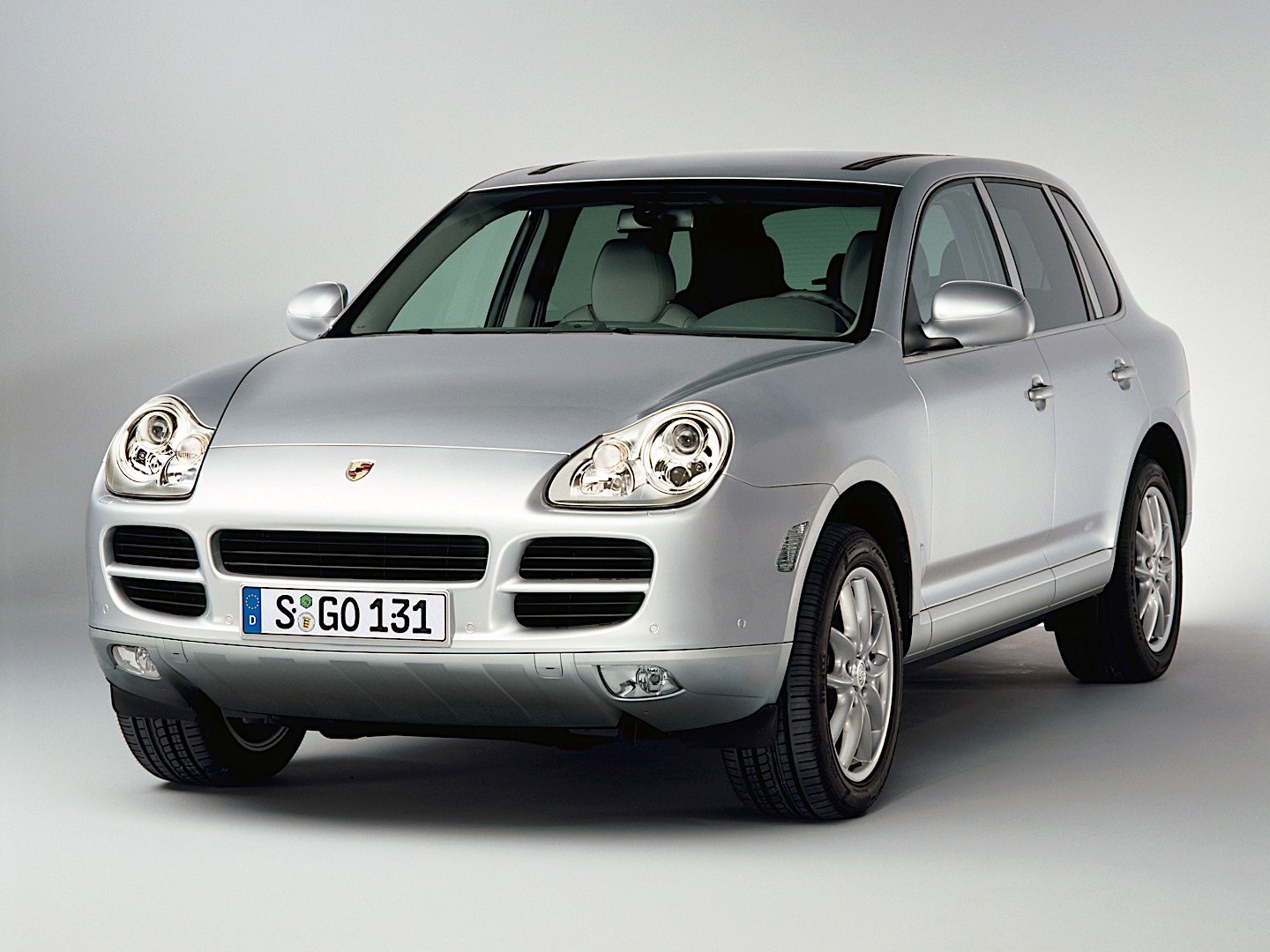 Porsche Cayenne photo 15