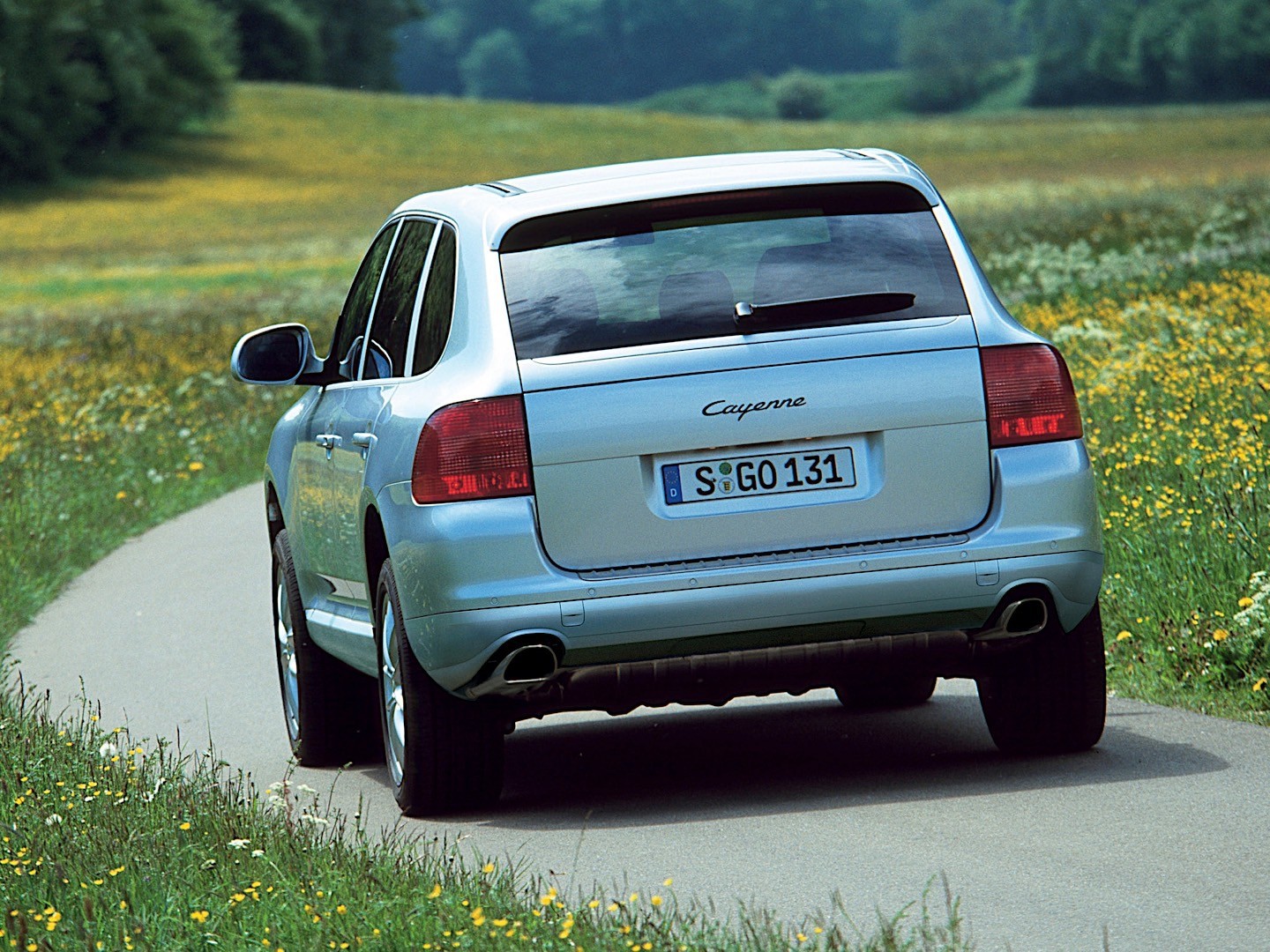 Porsche Cayenne photo 27