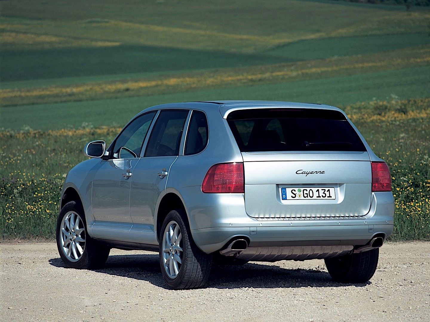 Porsche Cayenne photo 29