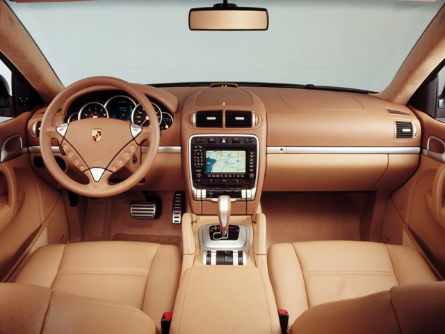 Porsche Cayenne Foto 52