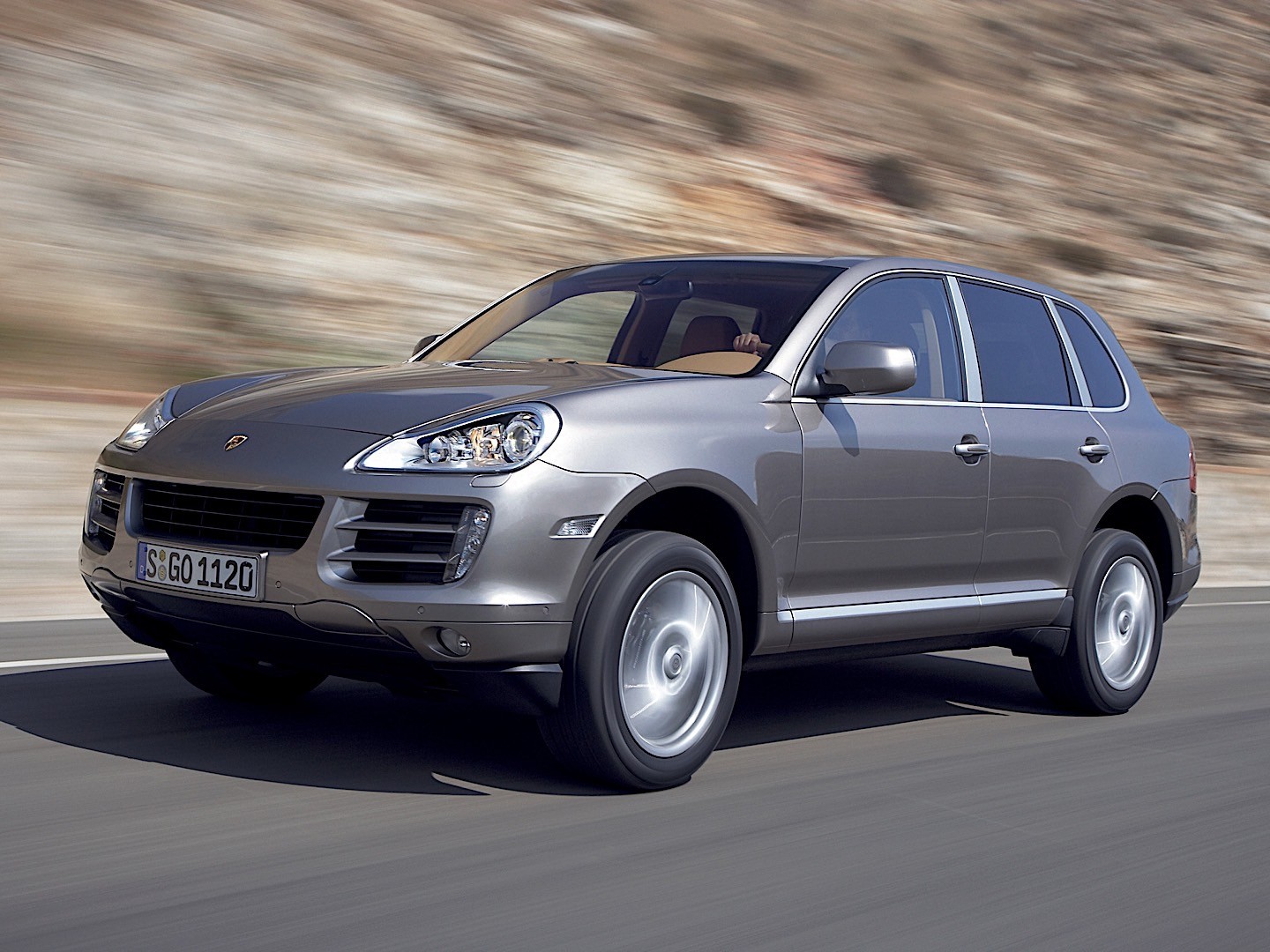 Porsche Cayenne photo 13