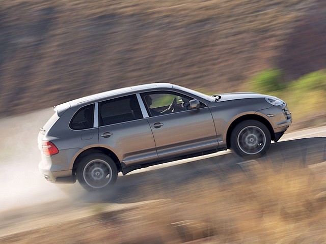 Porsche Cayenne photo 15