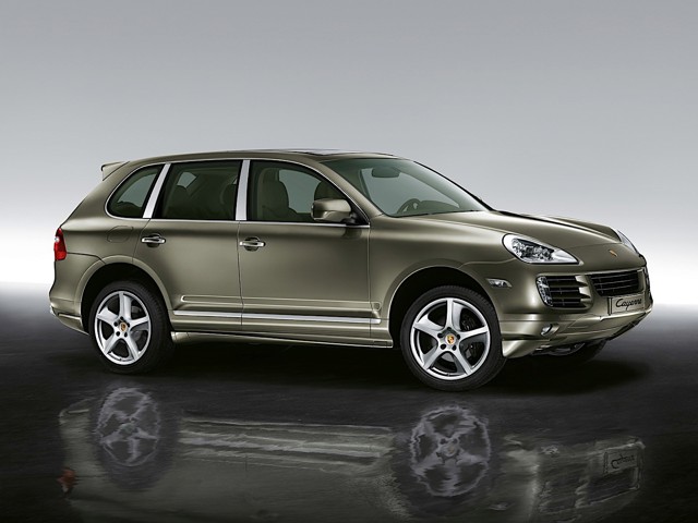 Porsche Cayenne photo 16