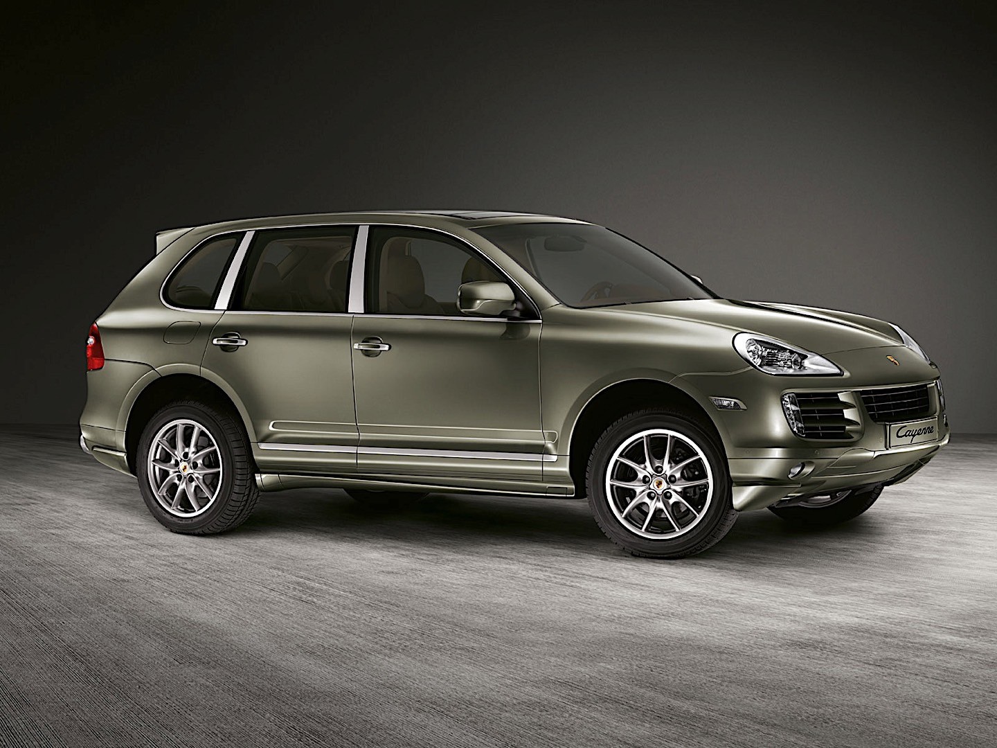 Porsche Cayenne photo 17