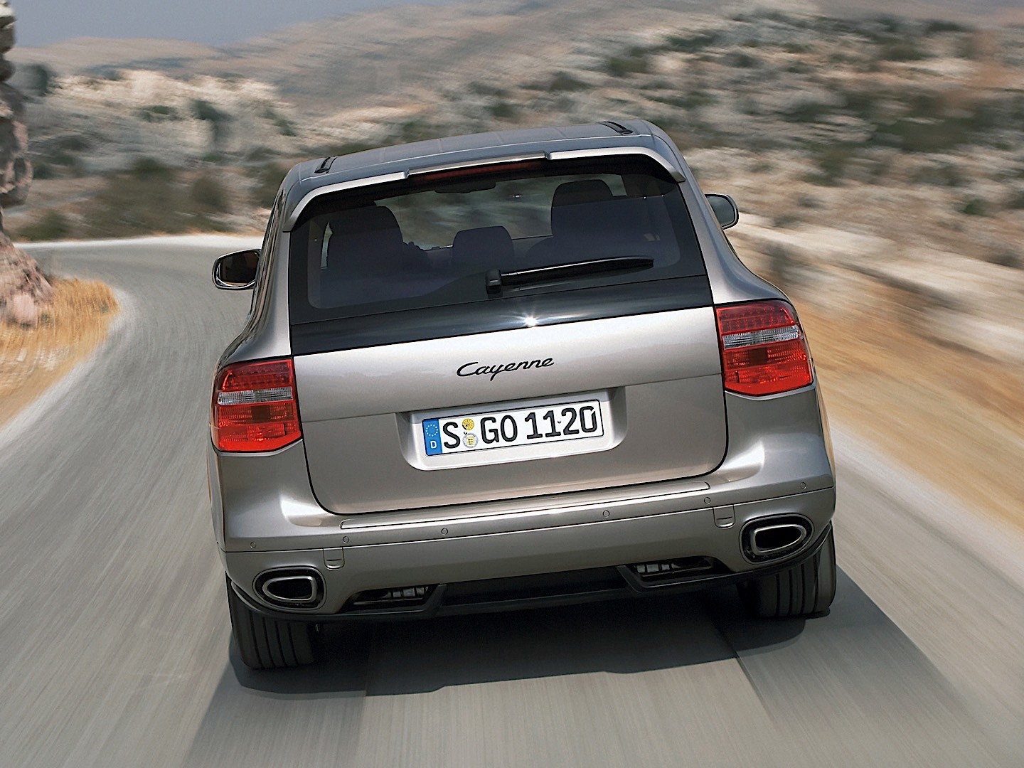 Porsche Cayenne photo 19