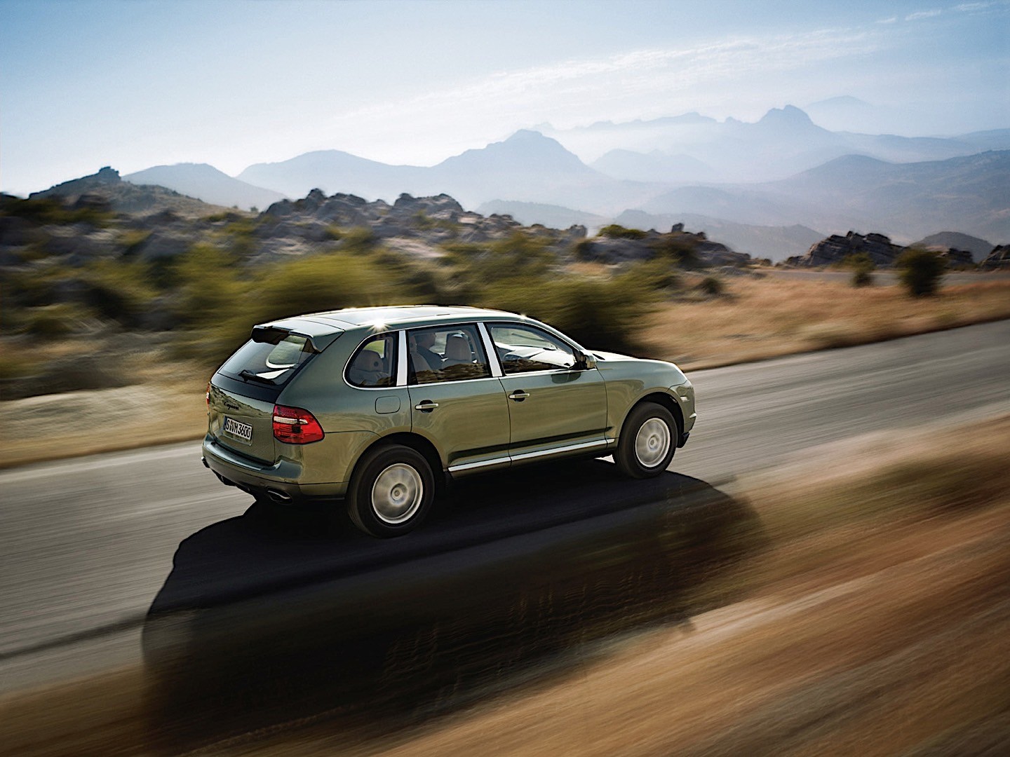 Porsche Cayenne photo 23