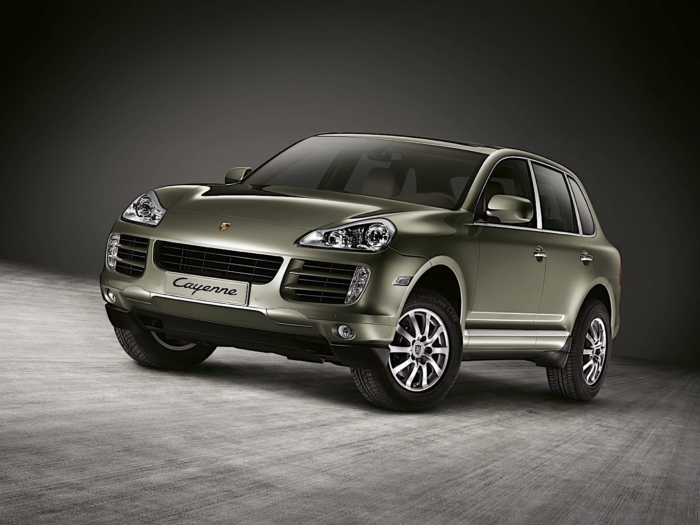 Porsche Cayenne photo 24