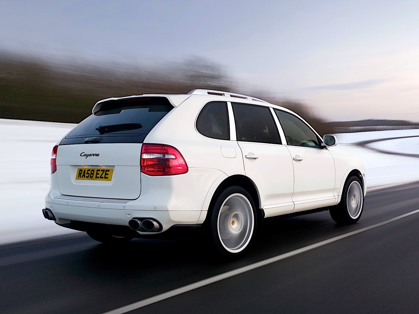 Porsche Cayenne photo 31