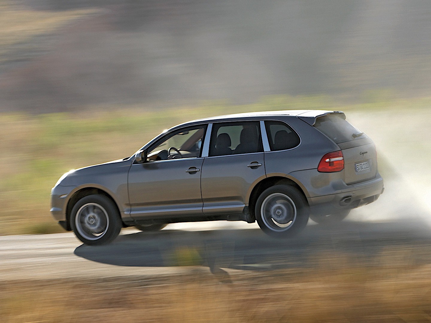 Porsche Cayenne photo 40