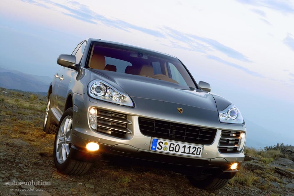 Porsche Cayenne photo 9