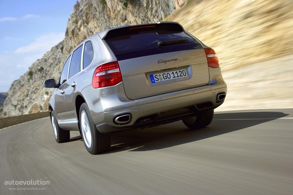 Porsche Cayenne photo 5
