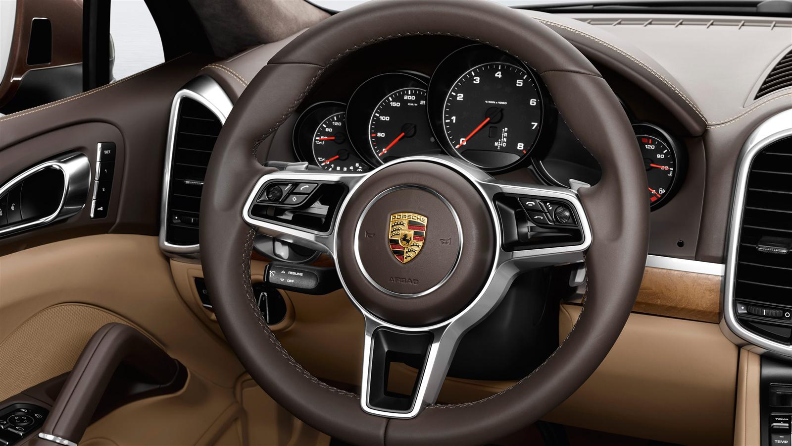 Porsche Cayenne photo 19