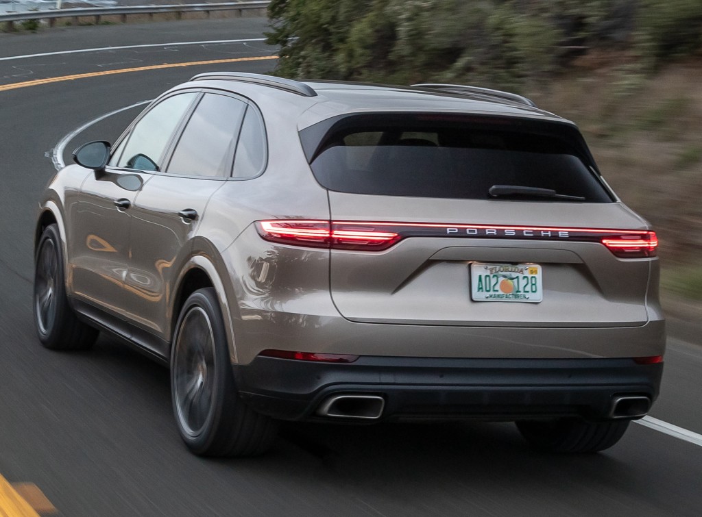 Porsche Cayenne photo 15