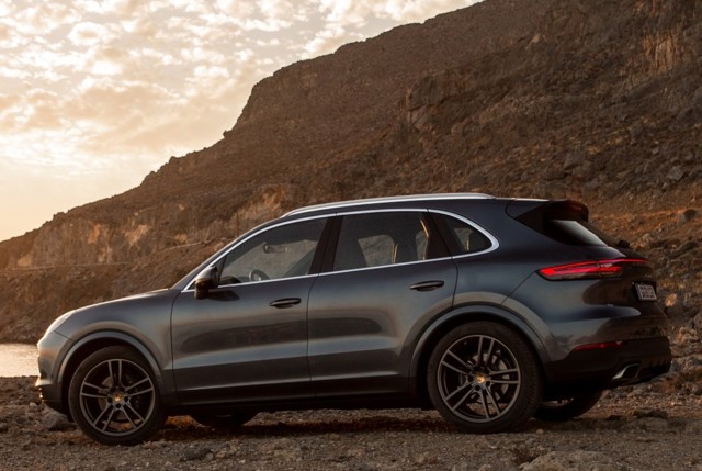 Porsche Cayenne foto 17